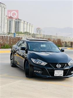 Nissan Maxima